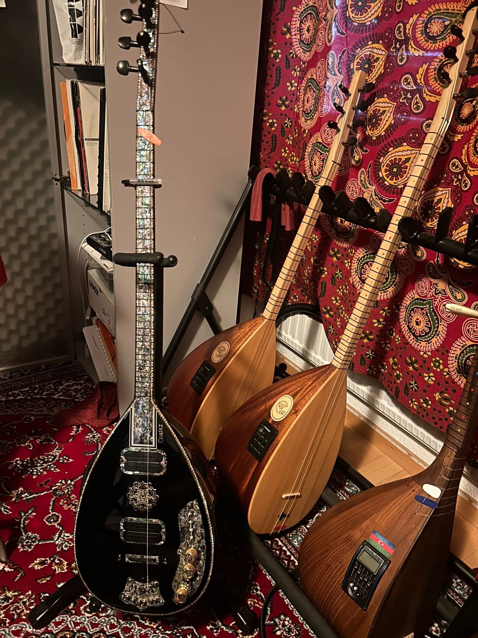 Uzun Saz Bağlama